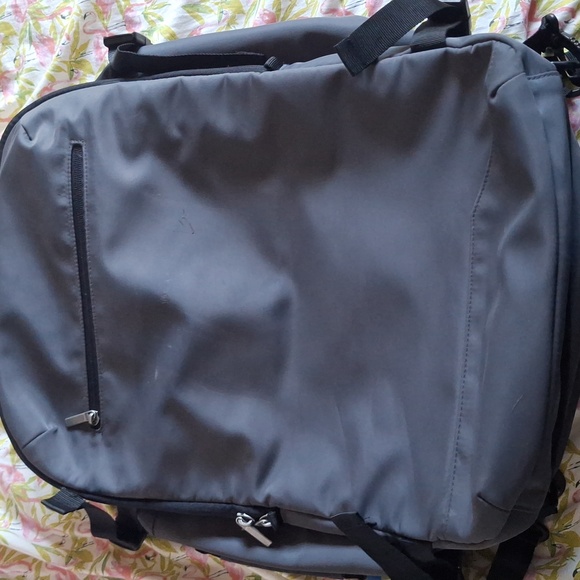 Open Story 35L Travel Backpack Grey - Picture 2 of 13